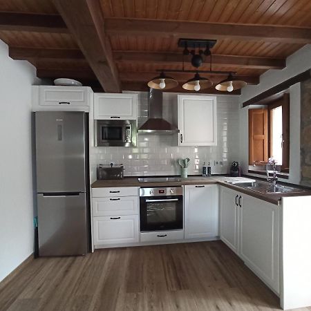 Villa Aromas De Corain Onís Esterno foto