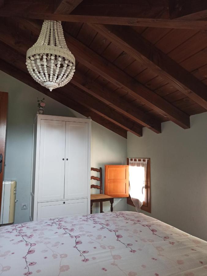 Villa Aromas De Corain Onís Esterno foto